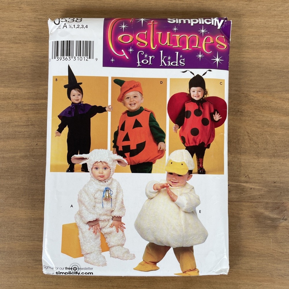 Uncut Simplicity Sewing Pattern 0538 Toddlers Halloween Costume Size 1/2-1-2-3-4
